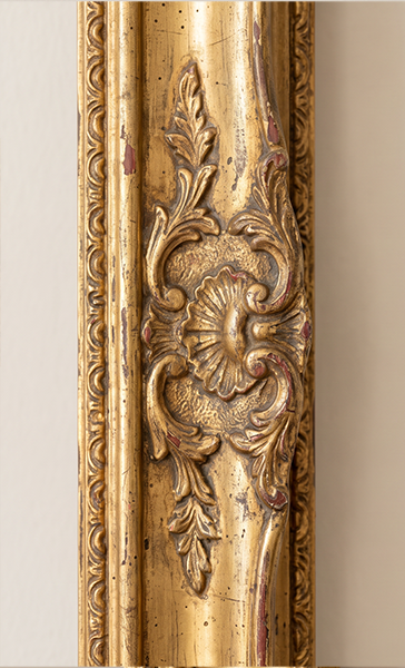 Worn mirror frame edge